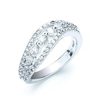 18CT WHITE GOLD WITH CLAW SET 1.00CTW FANCY DIAMOND RING